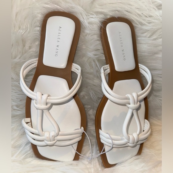 Azalea Wang Shoes - Azalea Wang Stetson Women's White Knot Slip-On Sandals Size 8 Summer Travel